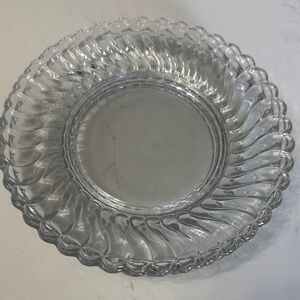 Stylish Swirl Clear Glass Plates colony pattern by Fostoria 7 inch vintage